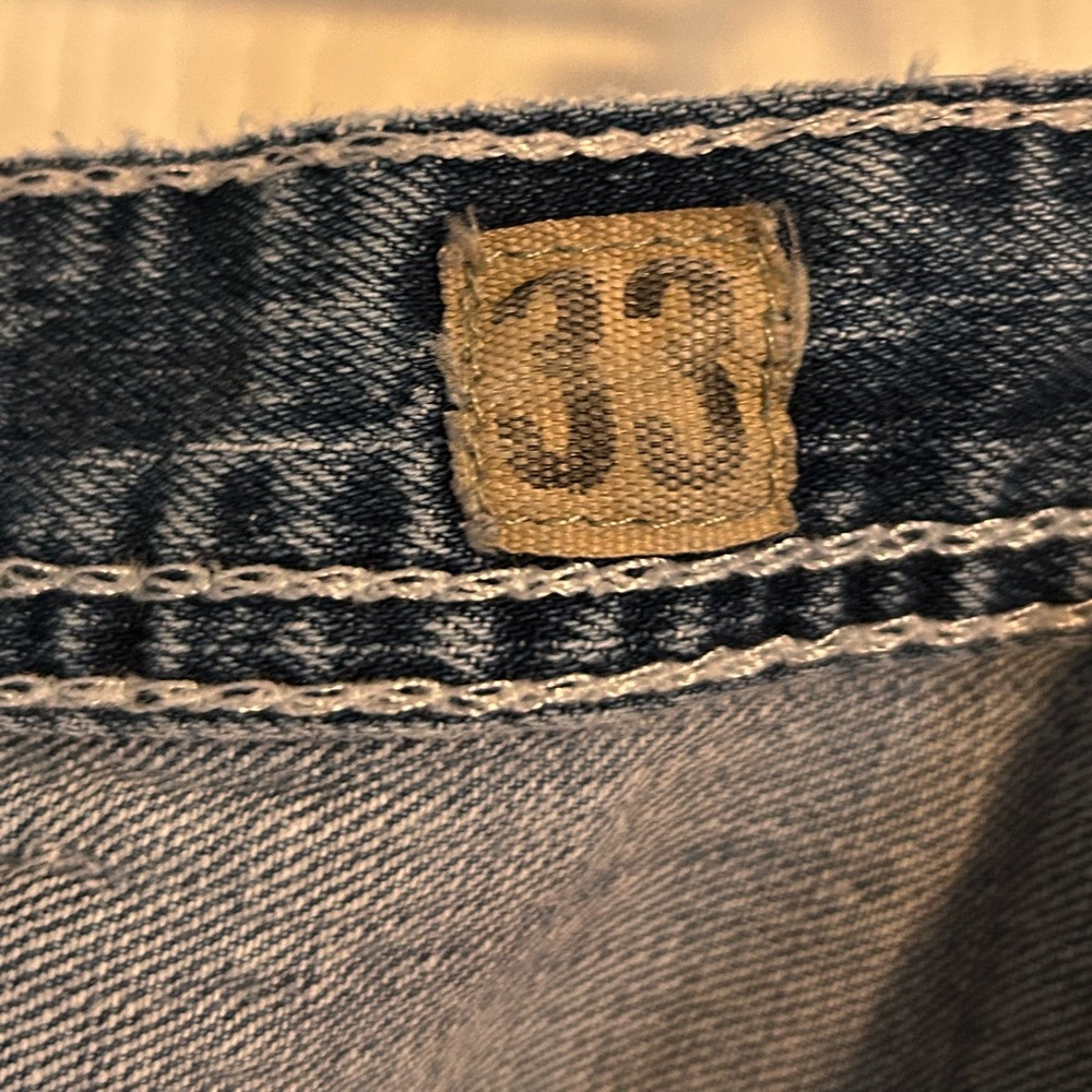 BKE | Derek  Relaxed Fit Light Blue Jeans | Size 33X32 - Picture 7 of 8